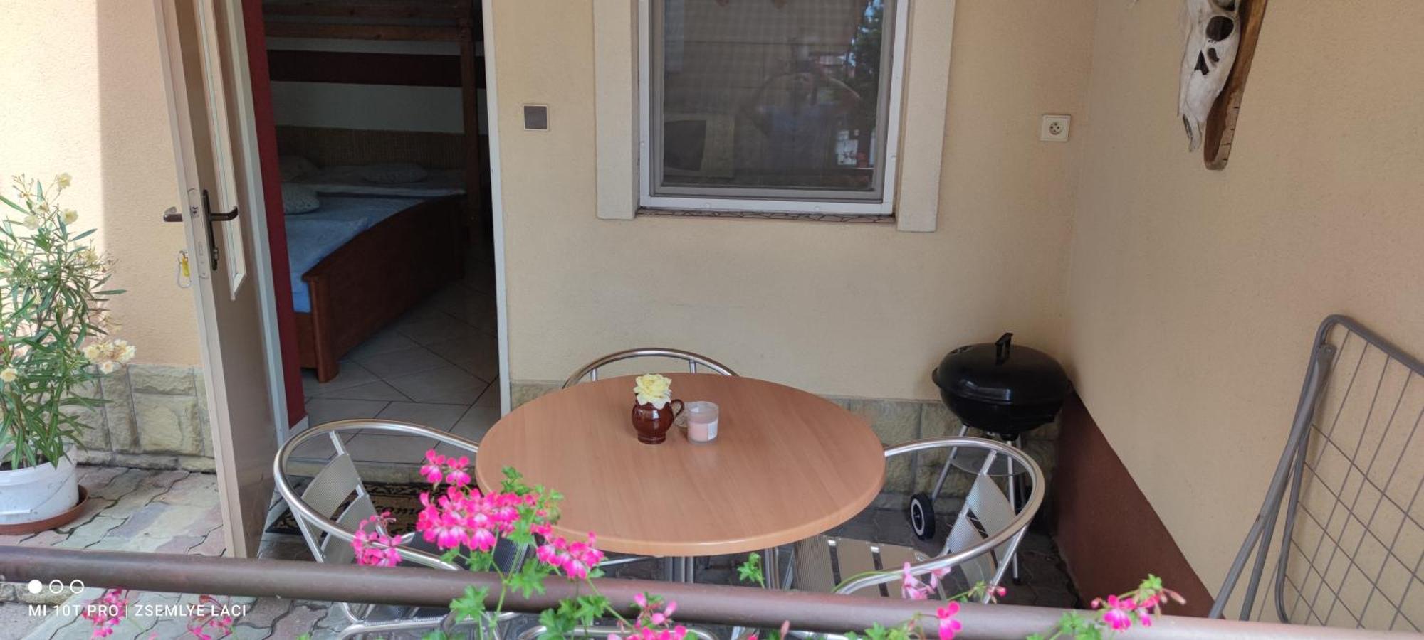 Hodosi Apartman Velky Meder Quarto foto